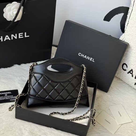 Chanel bag - Picture 2 of 5